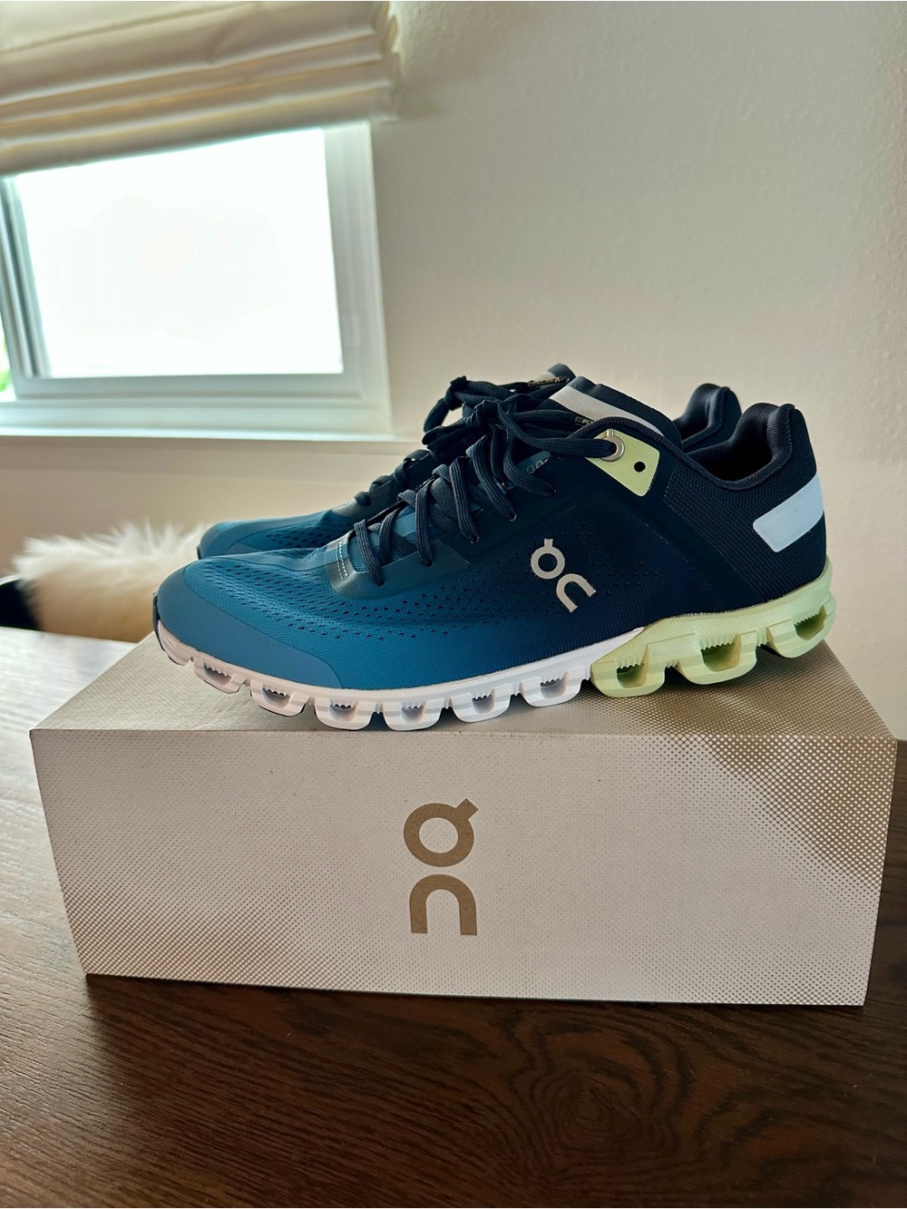 On Running Cloudswift Men’s Athletic Shoes in Teal, Black & Light Green